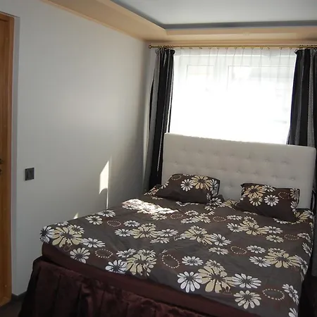 Apartamento Jannseni 2 *